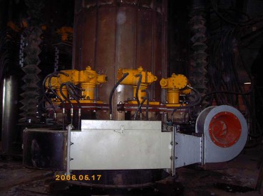河南電極壓放油缸及電極加熱風機