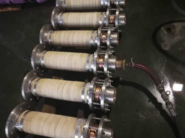 河南電爐法蘭式補(bǔ)償器