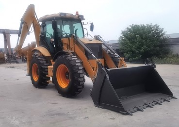 江西豪華4AM挖掘裝載機